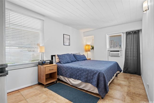 225 Kaiulani Avenue 804, Honolulu, HI 96815