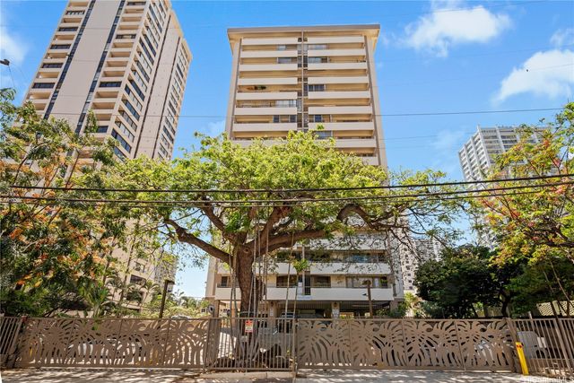 225 Kaiulani Avenue 804, Honolulu, HI 96815