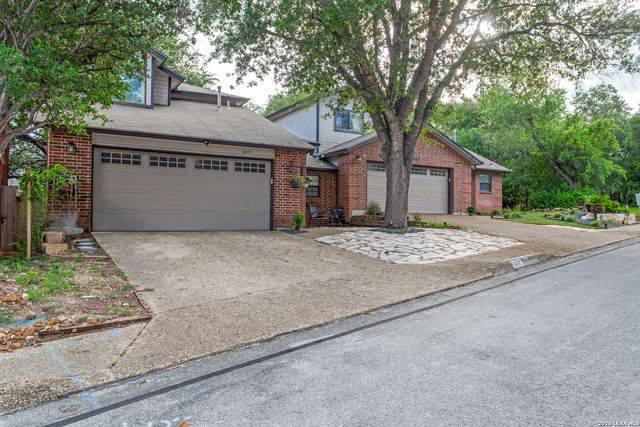 6443 BROOKWAY DR, San Antonio, TX 78240