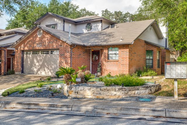 6443 BROOKWAY DR, San Antonio, TX 78240