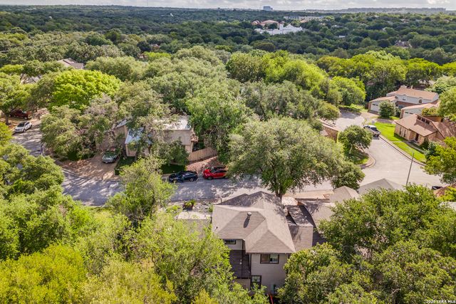 6443 BROOKWAY DR, San Antonio, TX 78240