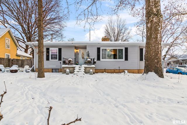 900 Griffiths Avenue, Springfield, IL 62702