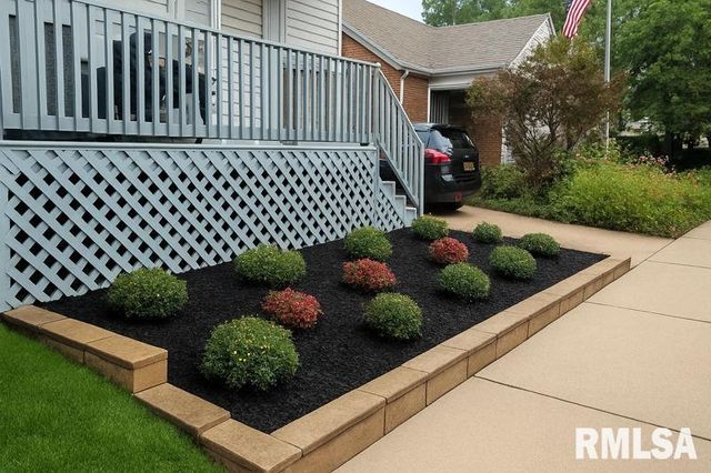 900 Griffiths Avenue, Springfield, IL 62702