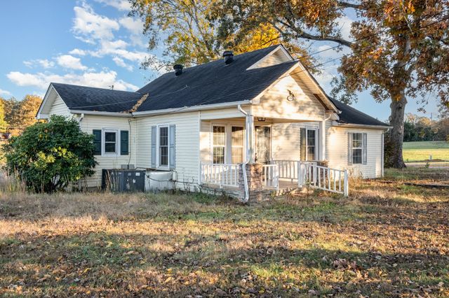 1678 Mike Muncey Rd, Mcminnville, TN 37110