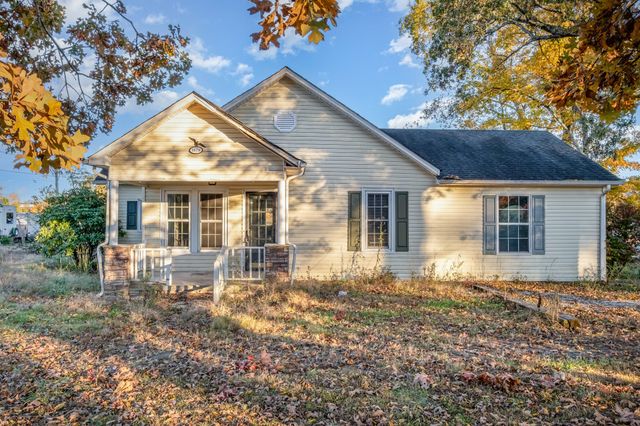 1678 Mike Muncey Rd, Mcminnville, TN 37110