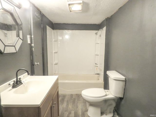 615 E HAVENS Street, Kokomo, IN 46901