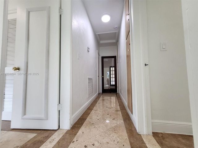 825 Cremona Ave, Coral Gables, FL 33146