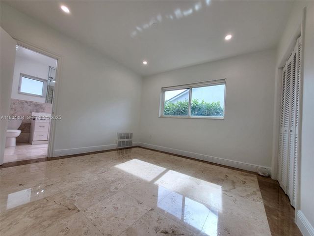 825 Cremona Ave, Coral Gables, FL 33146