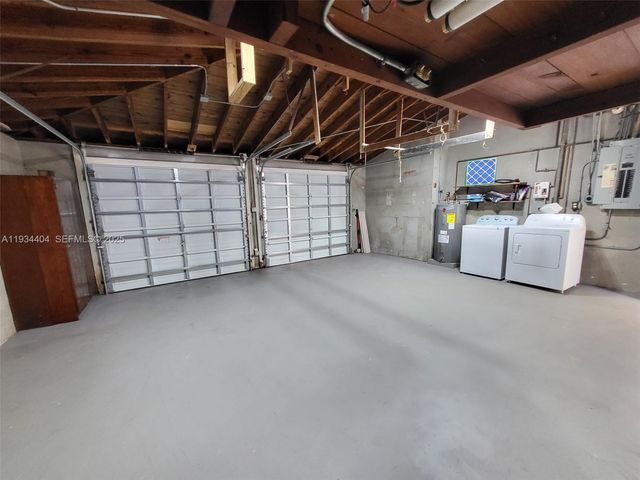 825 Cremona Ave, Coral Gables, FL 33146