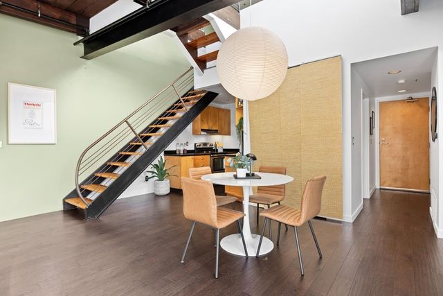 1250 1250 Powell St 10, Emeryville, CA 94608