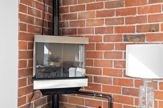 1250 1250 Powell St 10, Emeryville, CA 94608