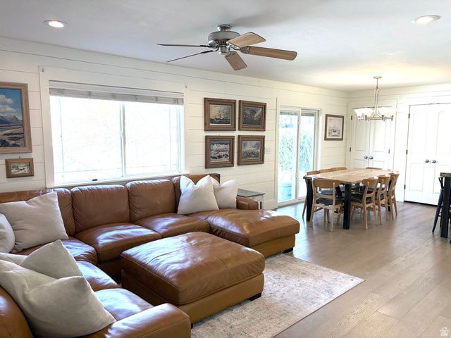 789 E 820 S, Pleasant Grove, UT 84062