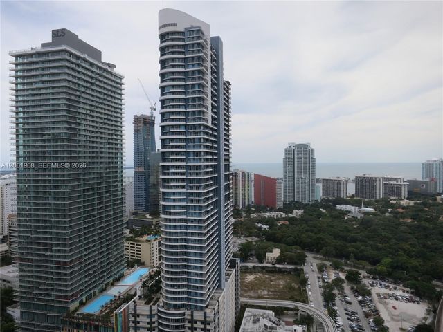 79 SW 12th St UPH4001-S, Miami, FL 33130