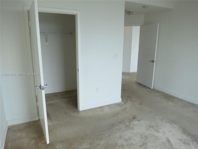 79 SW 12th St UPH4001-S, Miami, FL 33130