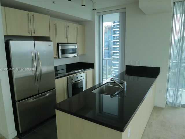 79 SW 12th St UPH4001-S, Miami, FL 33130