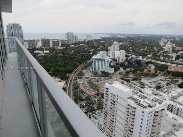 79 SW 12th St UPH4001-S, Miami, FL 33130