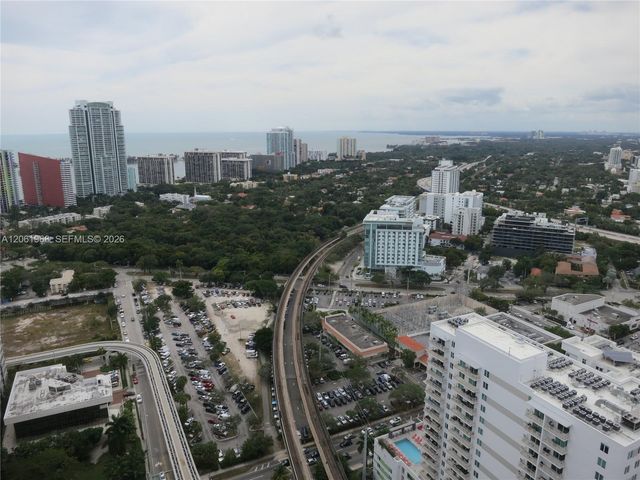 79 SW 12th St UPH4001-S, Miami, FL 33130