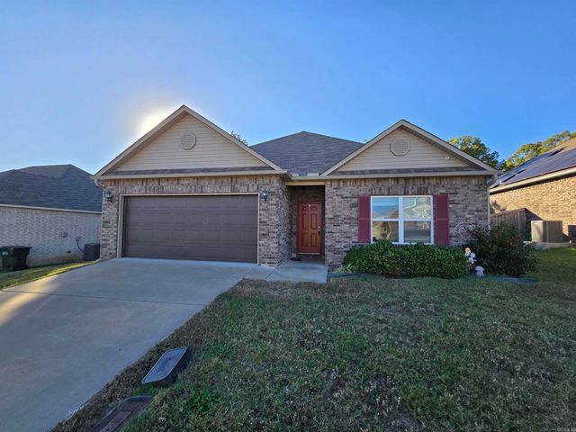 2135 Eldridge Lane, Conway, AR 72032