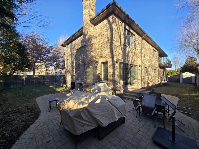 7007 W Hayes Avenue, Chicago, IL 60631