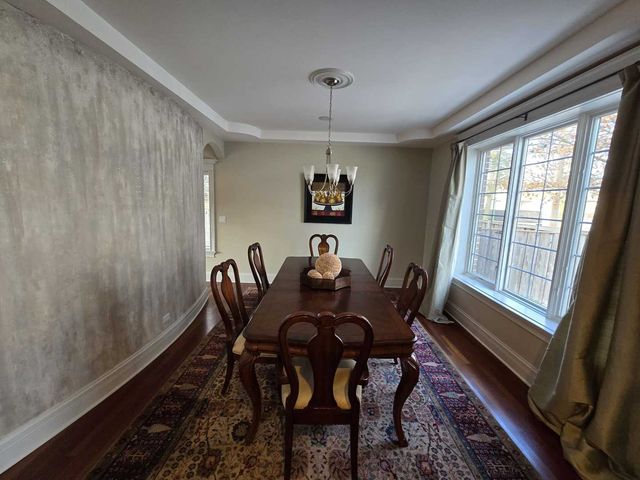 7007 W Hayes Avenue, Chicago, IL 60631