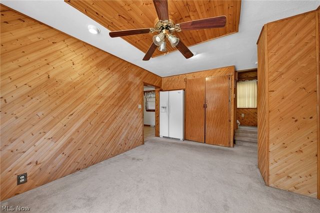 32 Water Street, Geneva, OH 44041