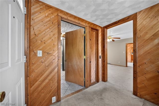32 Water Street, Geneva, OH 44041