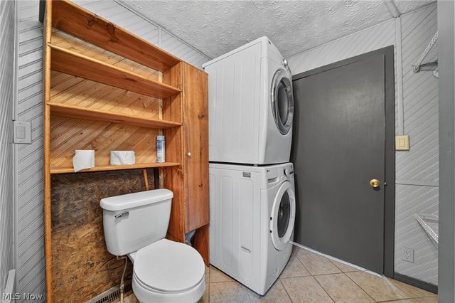32 Water Street, Geneva, OH 44041