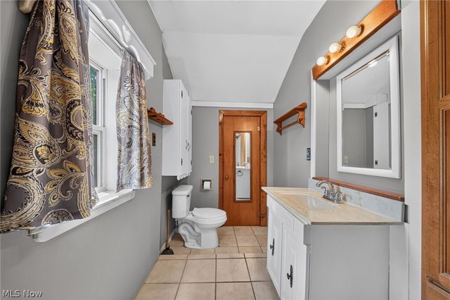 32 Water Street, Geneva, OH 44041