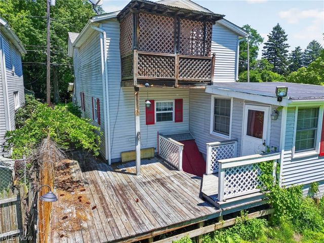 32 Water Street, Geneva, OH 44041