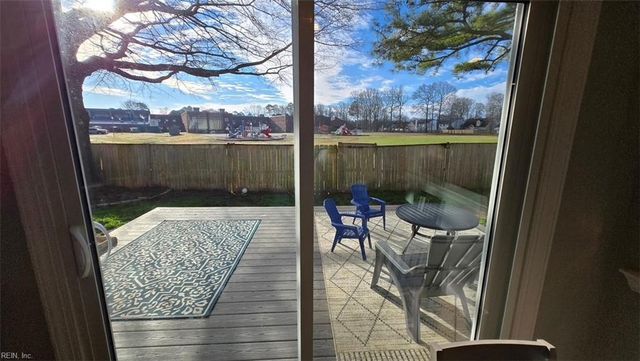 1480 Berkshire DR, Newport News, VA 23602