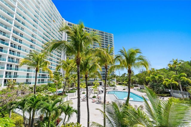 100 Bayview Dr 1924, Sunny Isles Beach, FL 33160