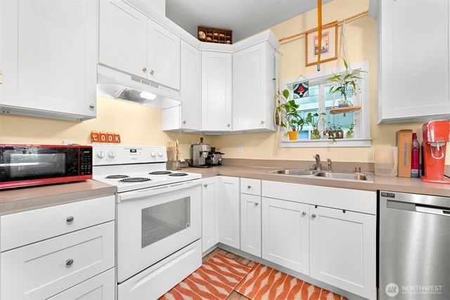 2138 Woburn Street, Bellingham, WA 98226