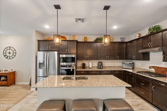 16860 W BUCKHORN Trail, Surprise, AZ 85387