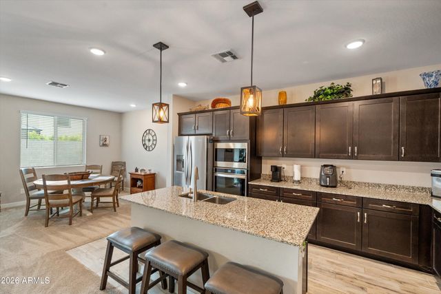 16860 W BUCKHORN Trail, Surprise, AZ 85387