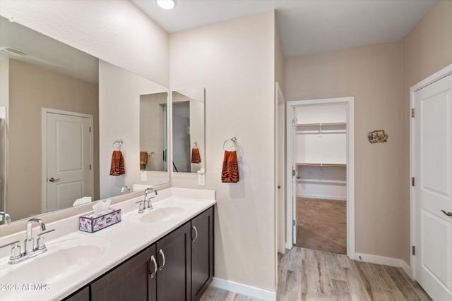 16860 W BUCKHORN Trail, Surprise, AZ 85387
