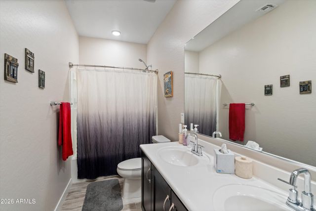 16860 W BUCKHORN Trail, Surprise, AZ 85387