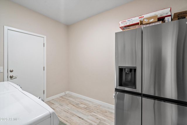 16860 W BUCKHORN Trail, Surprise, AZ 85387