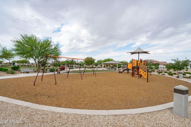 16860 W BUCKHORN Trail, Surprise, AZ 85387