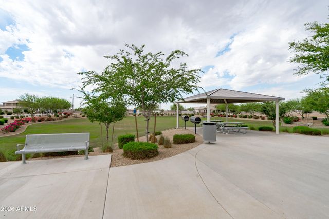 16860 W BUCKHORN Trail, Surprise, AZ 85387