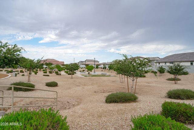 16860 W BUCKHORN Trail, Surprise, AZ 85387