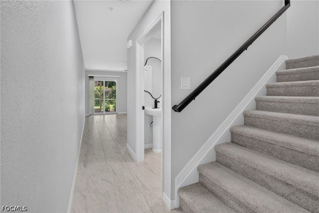 9470 Ivy Brook RUN 806, Fort Myers, FL 33913