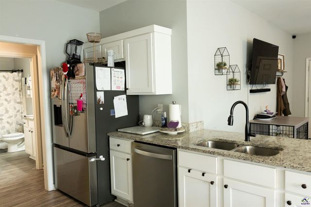 204 Greylock Drive, Perry, GA 31069