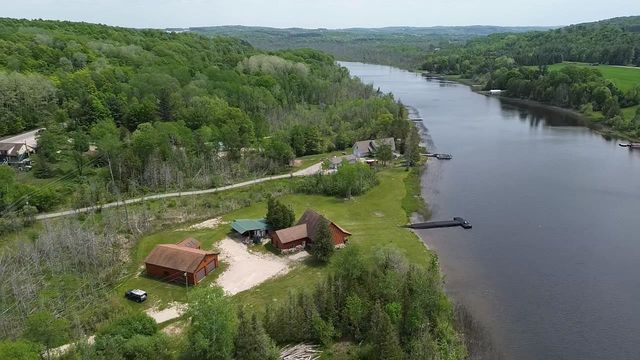 6345 E Jordan Road, Banks Twp, MI 49729