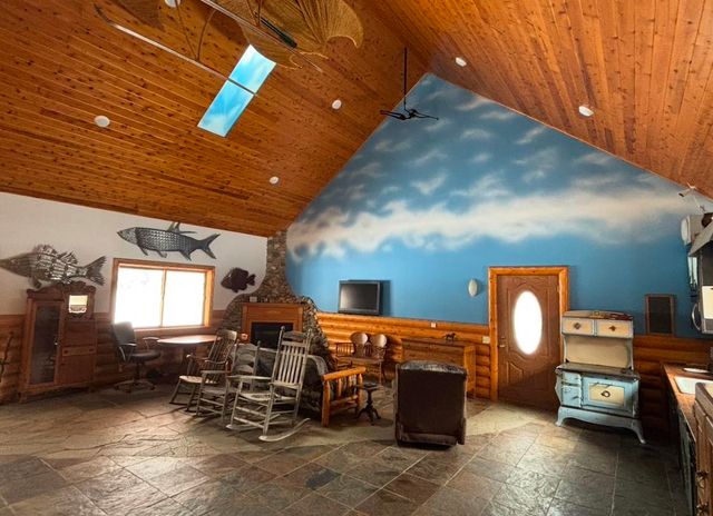 6345 E Jordan Road, Banks Twp, MI 49729