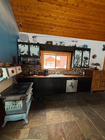 6345 E Jordan Road, Banks Twp, MI 49729