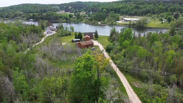 6345 E Jordan Road, Banks Twp, MI 49729