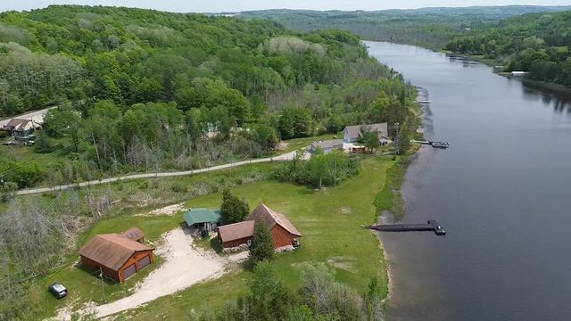 6345 E Jordan Road, Banks Twp, MI 49729