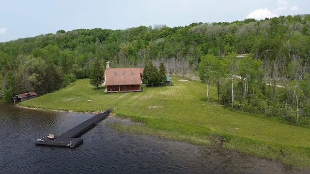 6345 E Jordan Road, Banks Twp, MI 49729