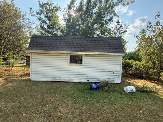 14801 E 140th Street North, Collinsville, OK 74021