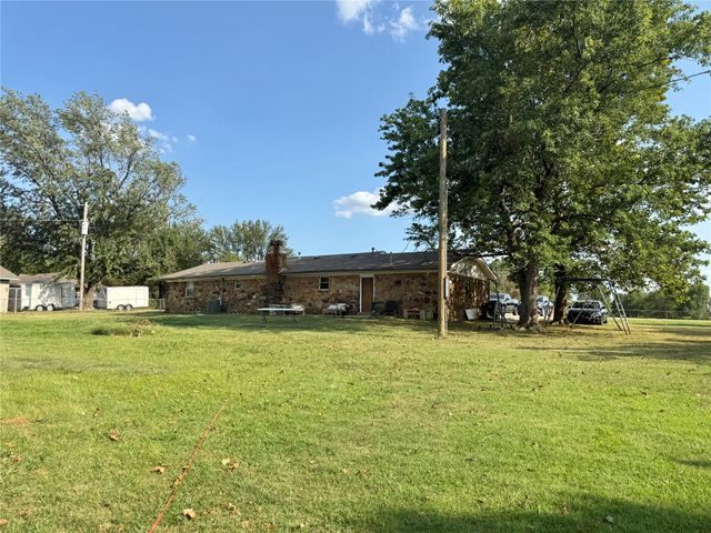 14801 E 140th Street North, Collinsville, OK 74021